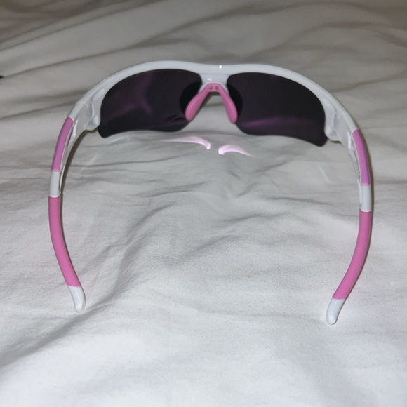 Sports Sunglasses - Picture 2 of 5